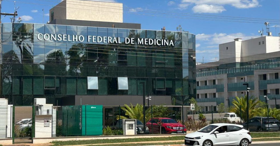 Médicos voluntários são liberados de visto temporário para atuar em equipes de atendimento à população gaúcha
