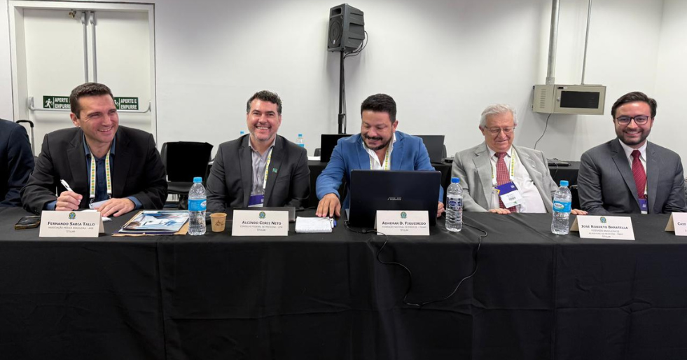 CFM participa da CNRM e reforça compromisso com a qualidade da formação médica