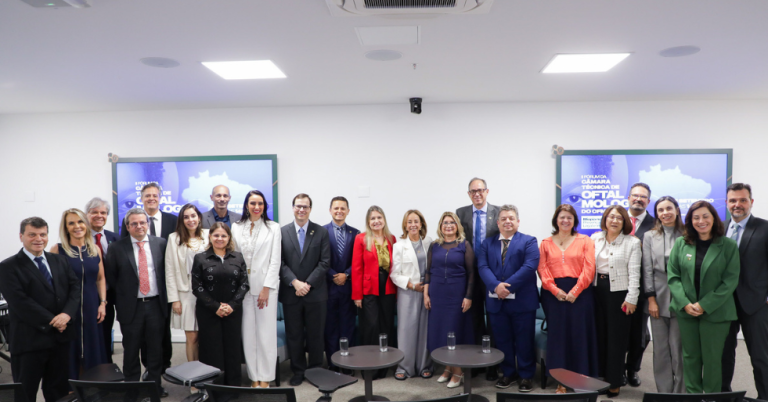 Participantes do II Fórum da Câmara Técnica de Oftalmologia propõem ações para o controle da miopia