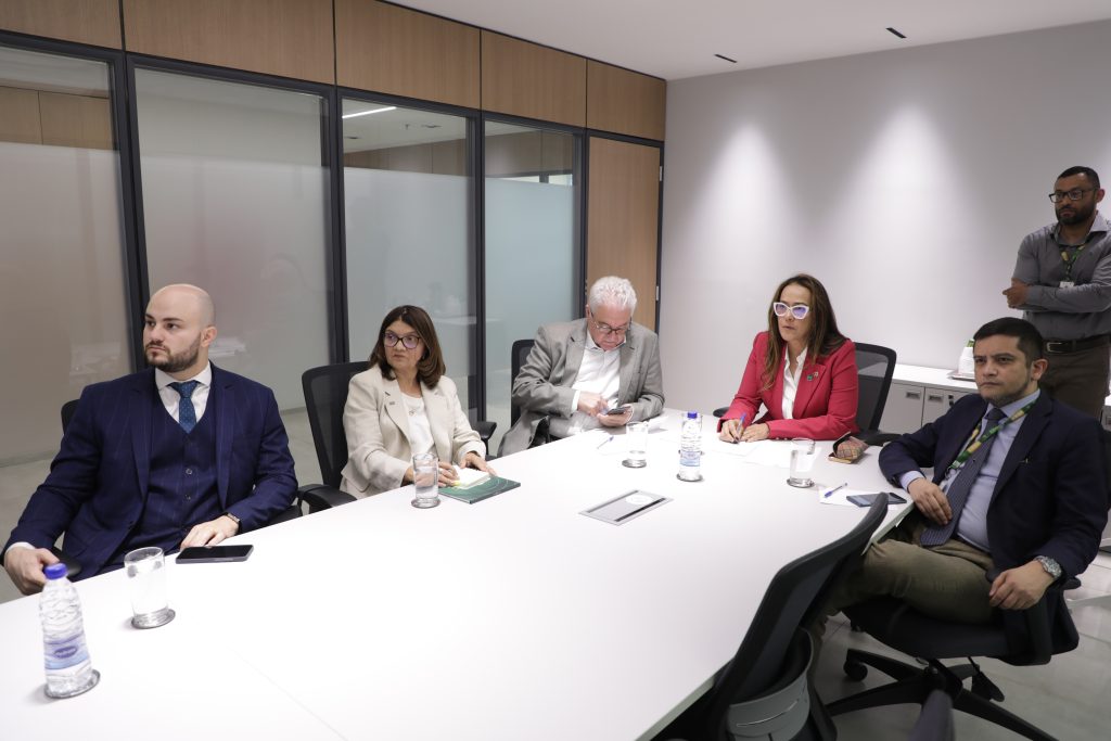 CFM, ANAMT e AGSSO discutem saúde ocupacional no Brasil